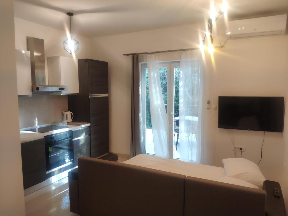Apartment Tome Biograd Na Moru Eksteriør billede