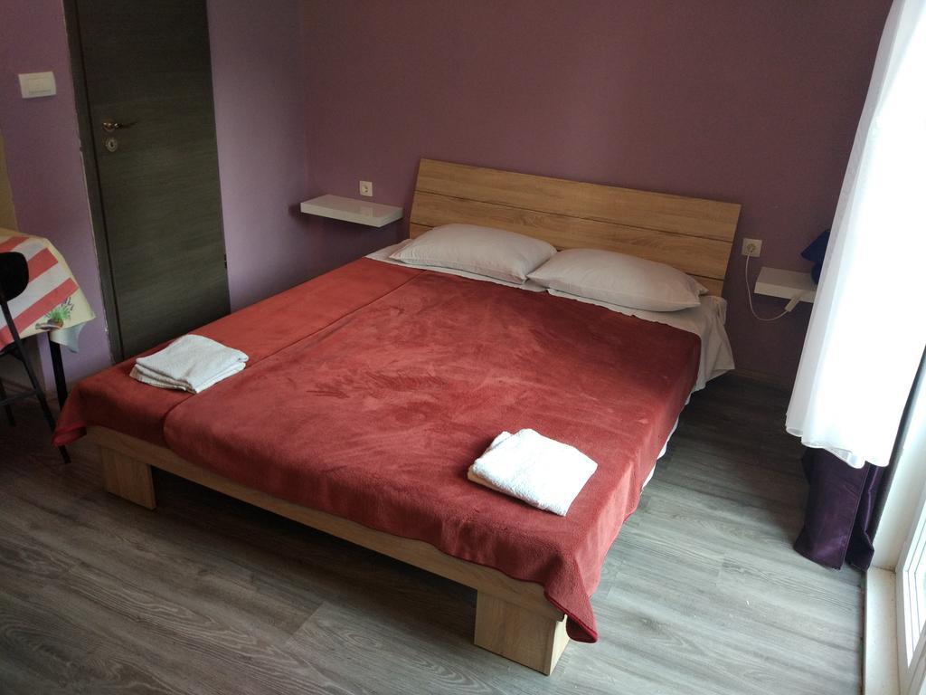 Apartment Tome Biograd Na Moru Eksteriør billede